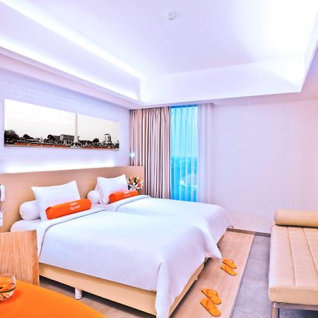 Harris Hotel & Conventions Gubeng Surabaja Exteriér fotografie