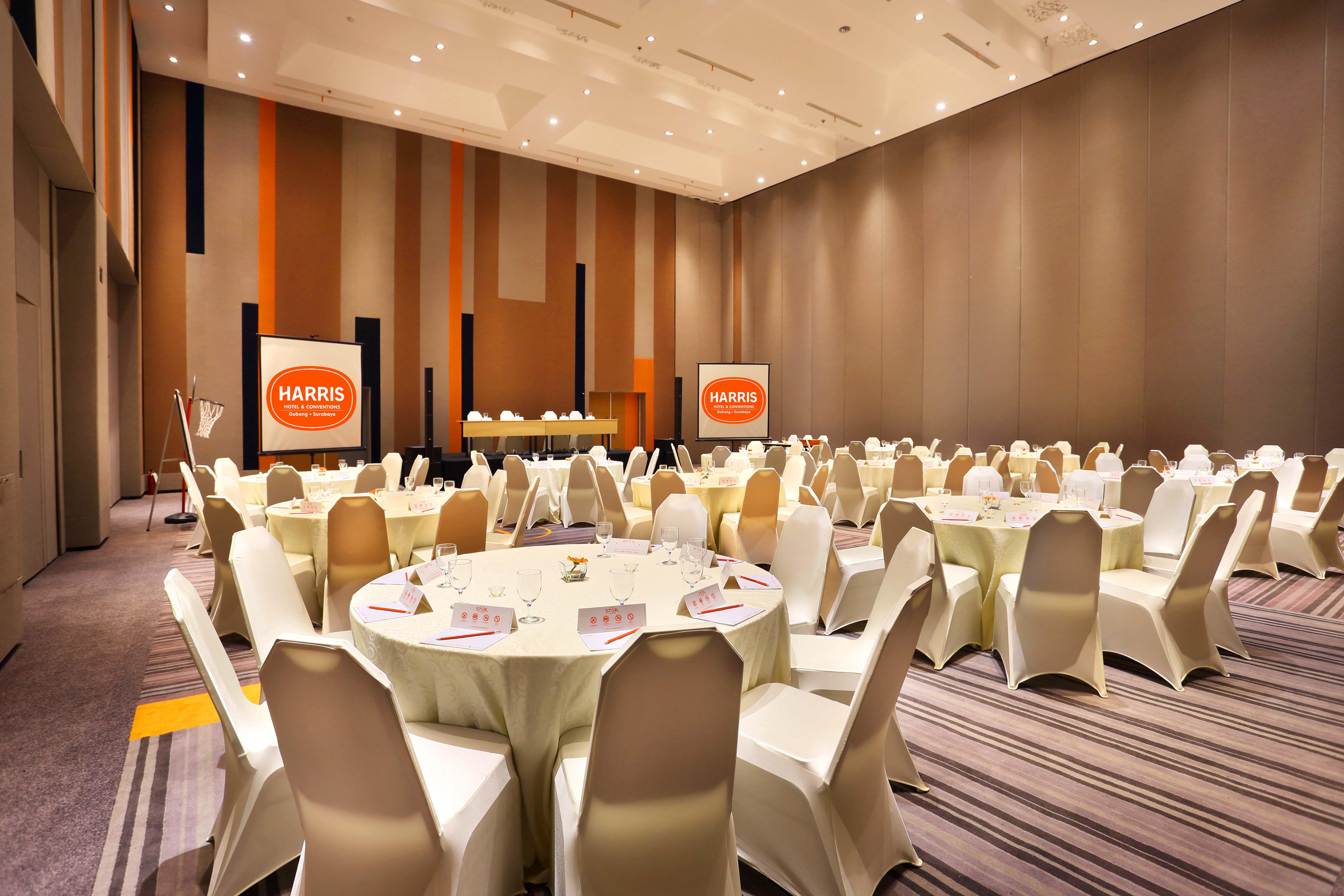 Harris Hotel & Conventions Gubeng Surabaja Exteriér fotografie